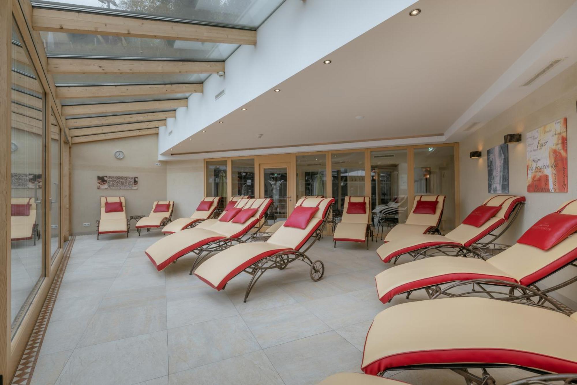 Kerschdorfer - Wohlfuehlhotel Garni - Adults Only Kaltenbach Zewnętrze zdjęcie