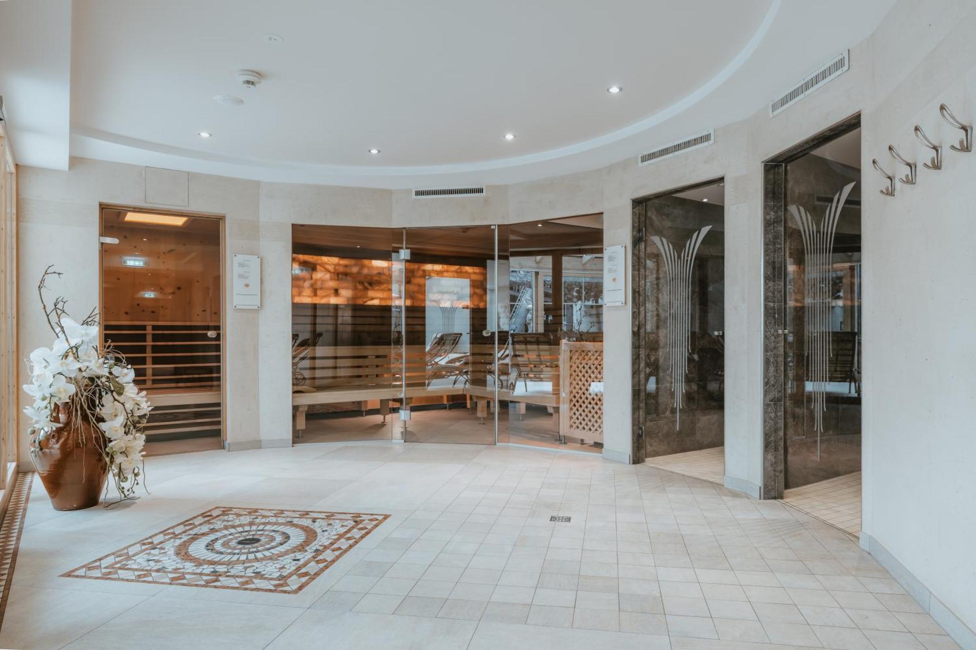 Kerschdorfer - Wohlfuehlhotel Garni - Adults Only Kaltenbach Zewnętrze zdjęcie