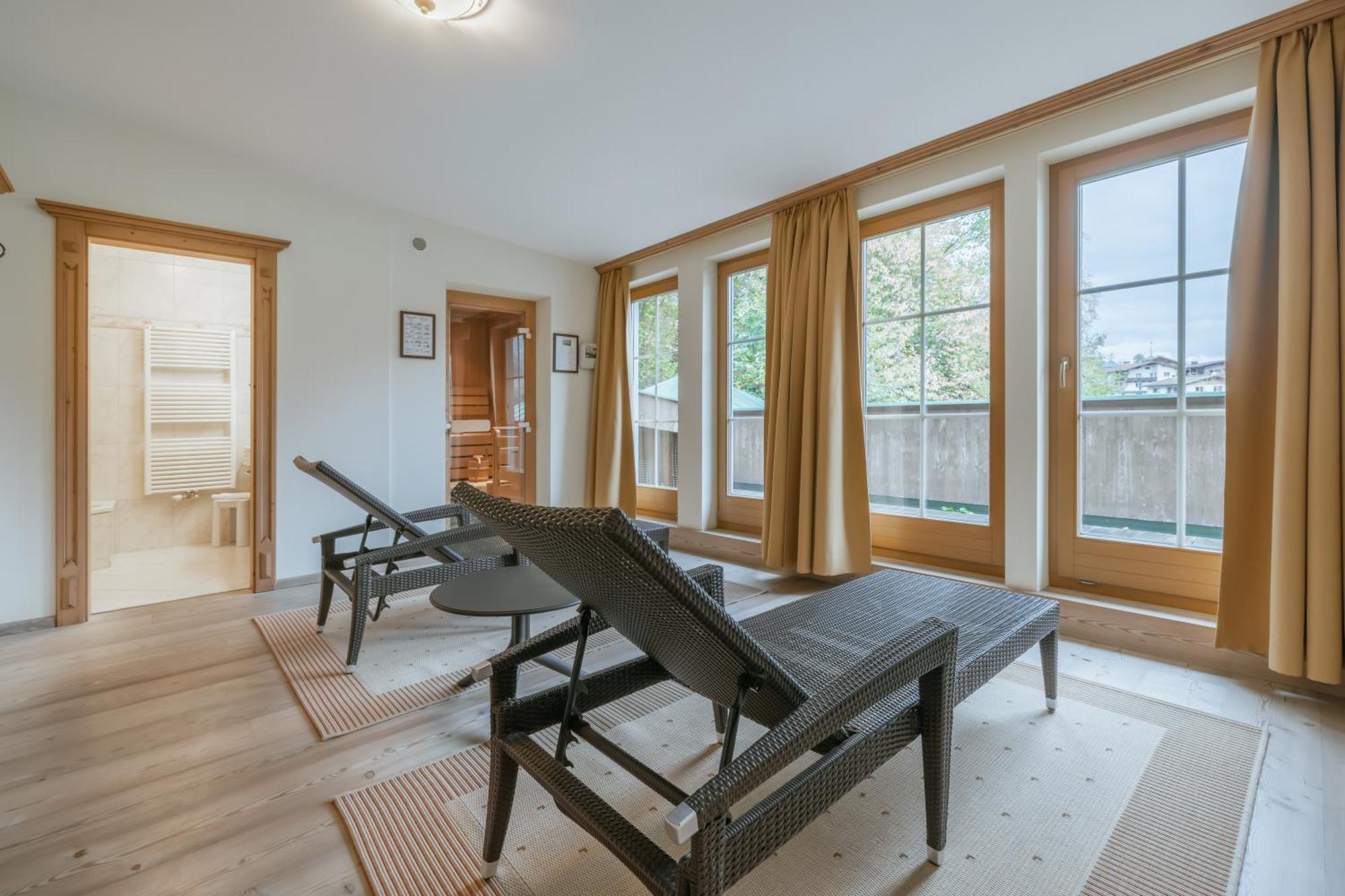 Kerschdorfer - Wohlfuehlhotel Garni - Adults Only Kaltenbach Zewnętrze zdjęcie