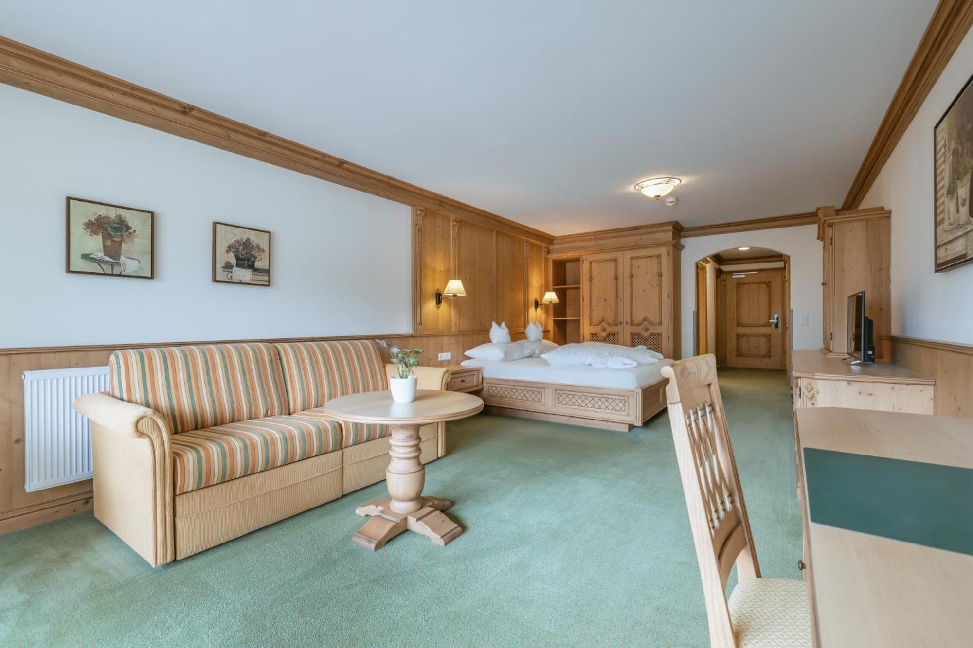 Kerschdorfer - Wohlfuehlhotel Garni - Adults Only Kaltenbach Zewnętrze zdjęcie
