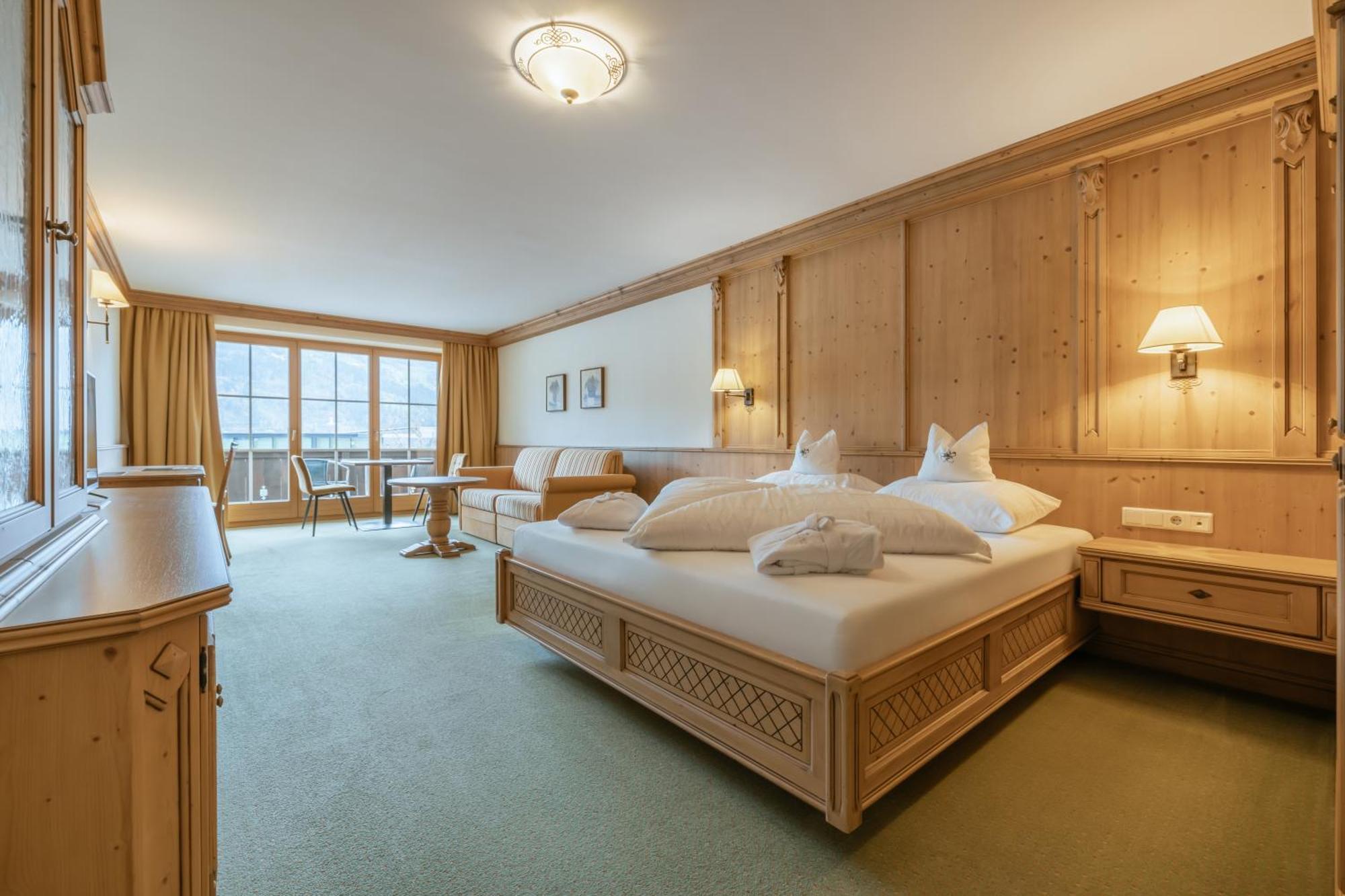 Kerschdorfer - Wohlfuehlhotel Garni - Adults Only Kaltenbach Zewnętrze zdjęcie